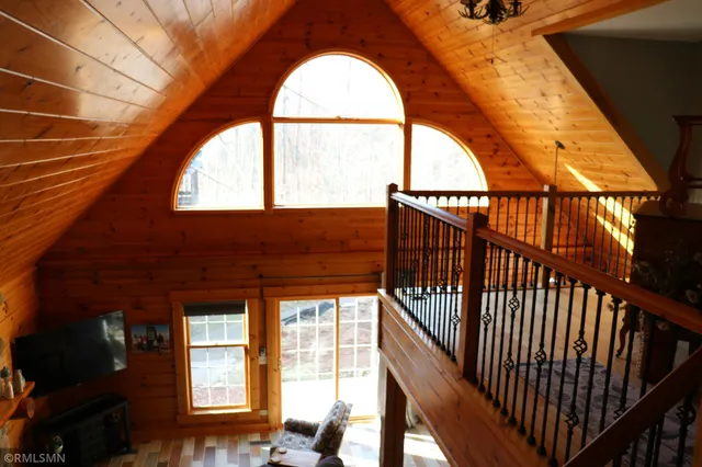 $575,000 | 14638 Highway 70, Pine City, MN 55063