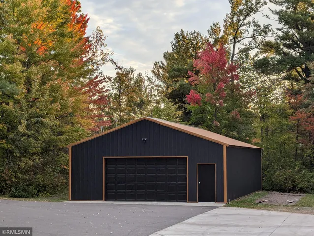 $575,000 | 14638 Highway 70, Pine City, MN 55063