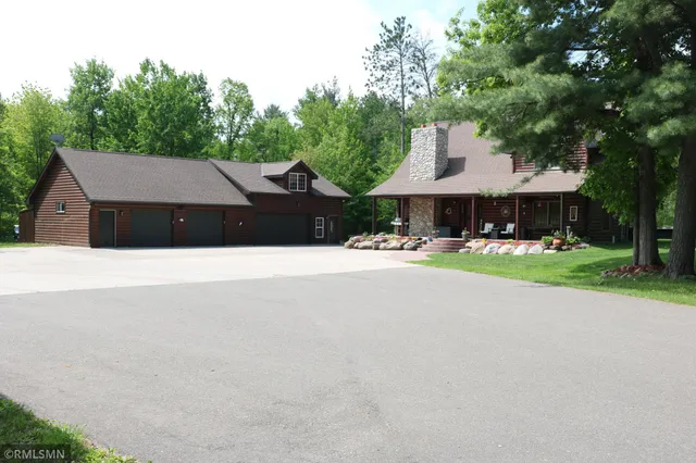 $575,000 | 14638 Highway 70, Pine City, MN 55063