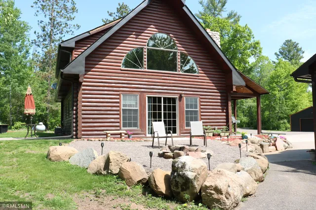 $575,000 | 14638 Highway 70, Pine City, MN 55063