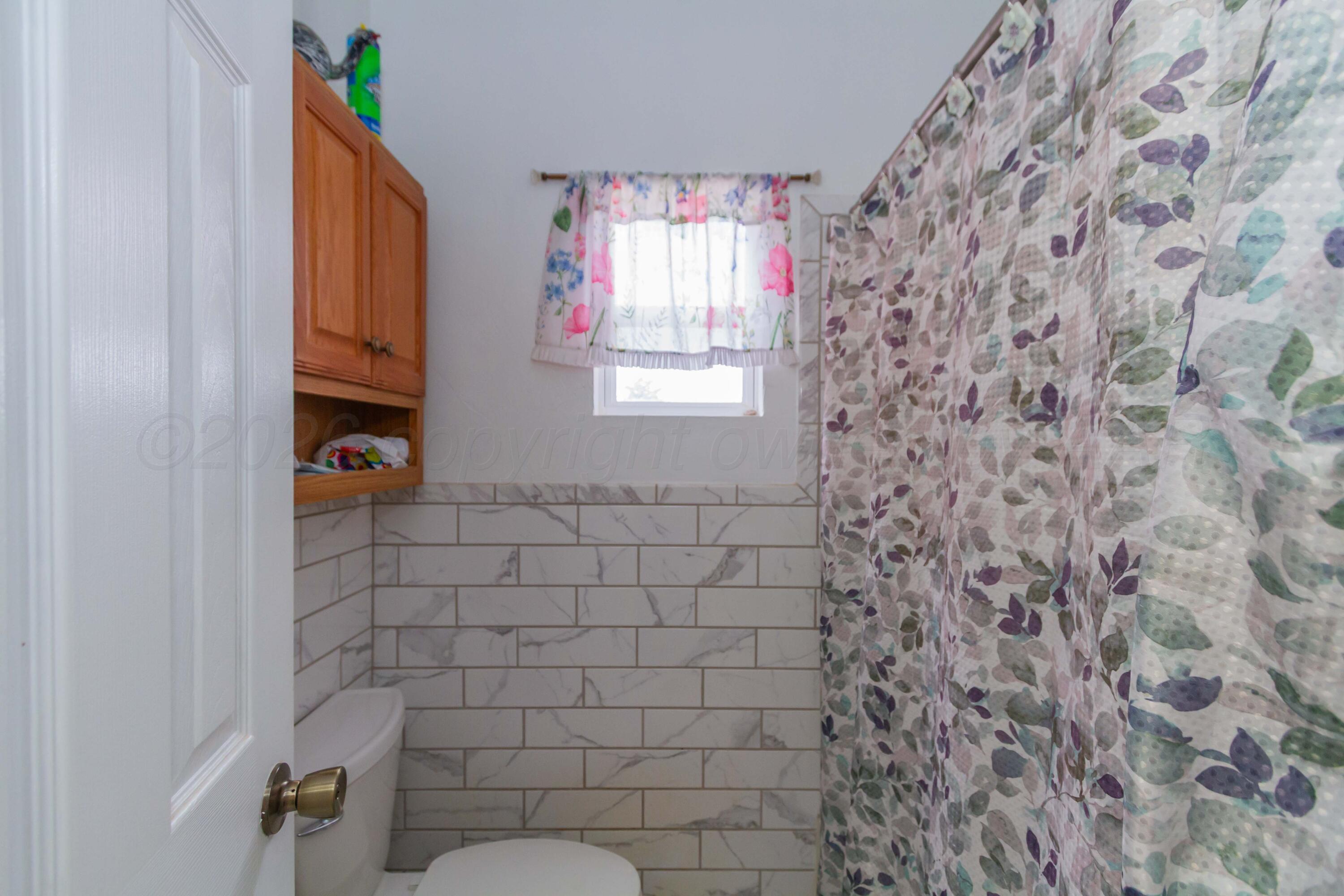 7850 Back Acres Road Amarillo, TX 79119 - Photo 24 of 52 BATHROOM 2 VIEW 2