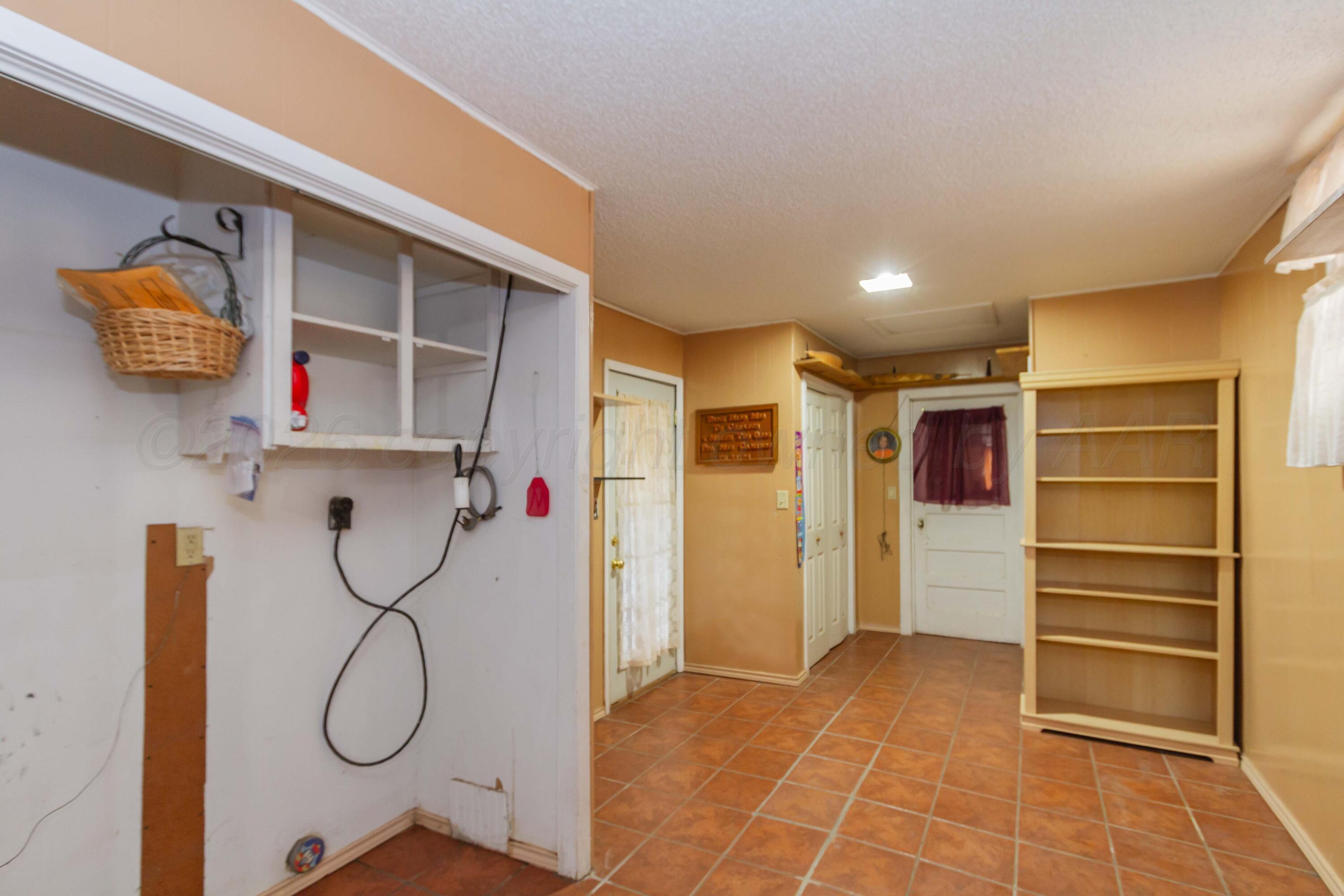 7850 Back Acres Road Amarillo, TX 79119 - Photo 27 of 52 UTILITY VIEW 2