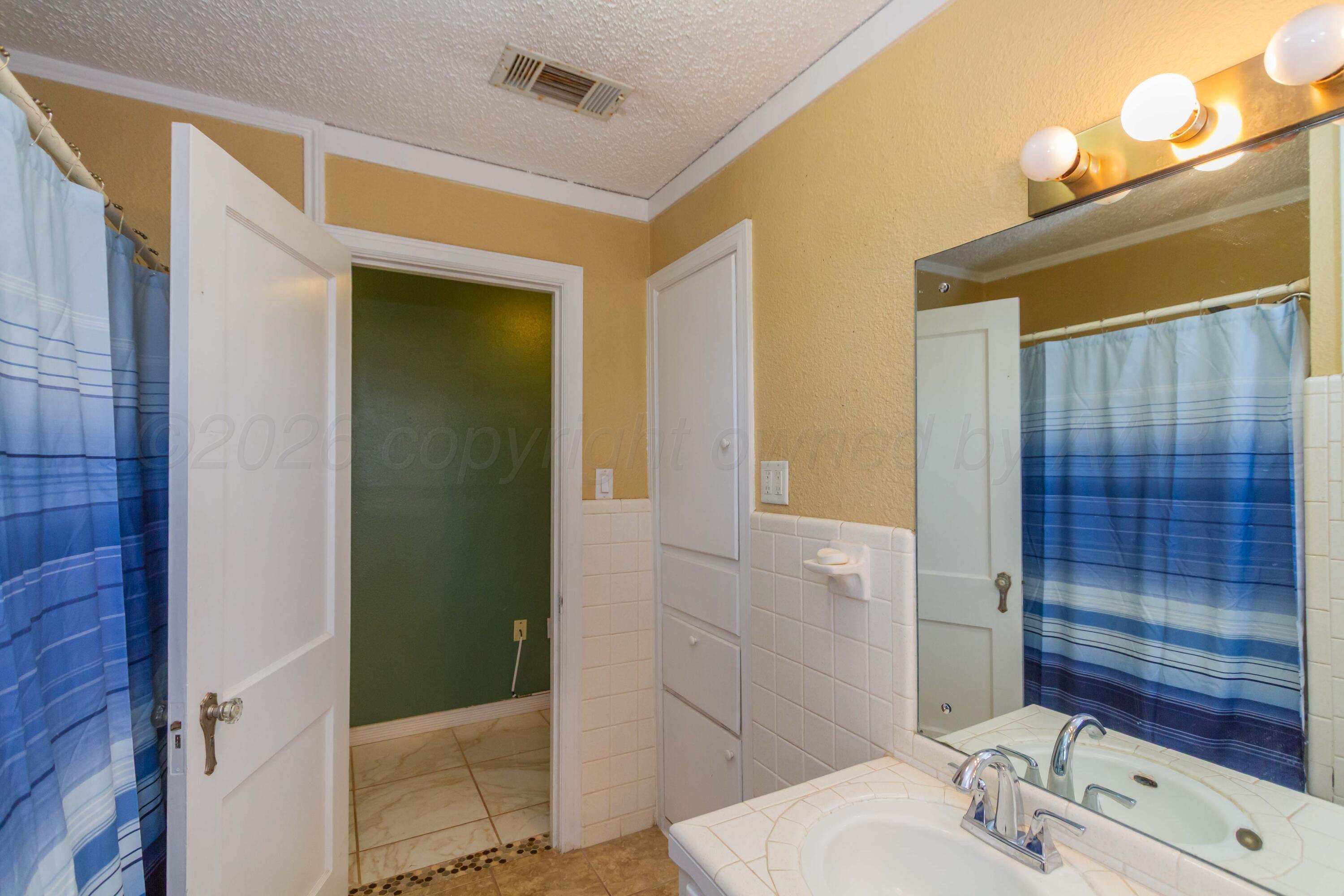 7850 Back Acres Road Amarillo, TX 79119 - Photo 50 of 52 BATHROOM 3 VIEW 1