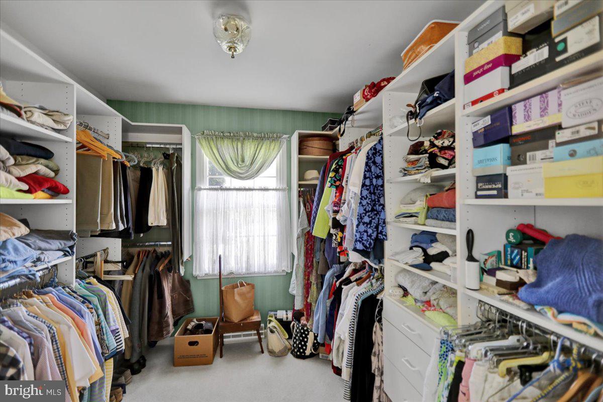 2955 Reedy Road Reading, PA 19608 - Photo 16 of 34 Main BR suite with walk-in closet with organizers