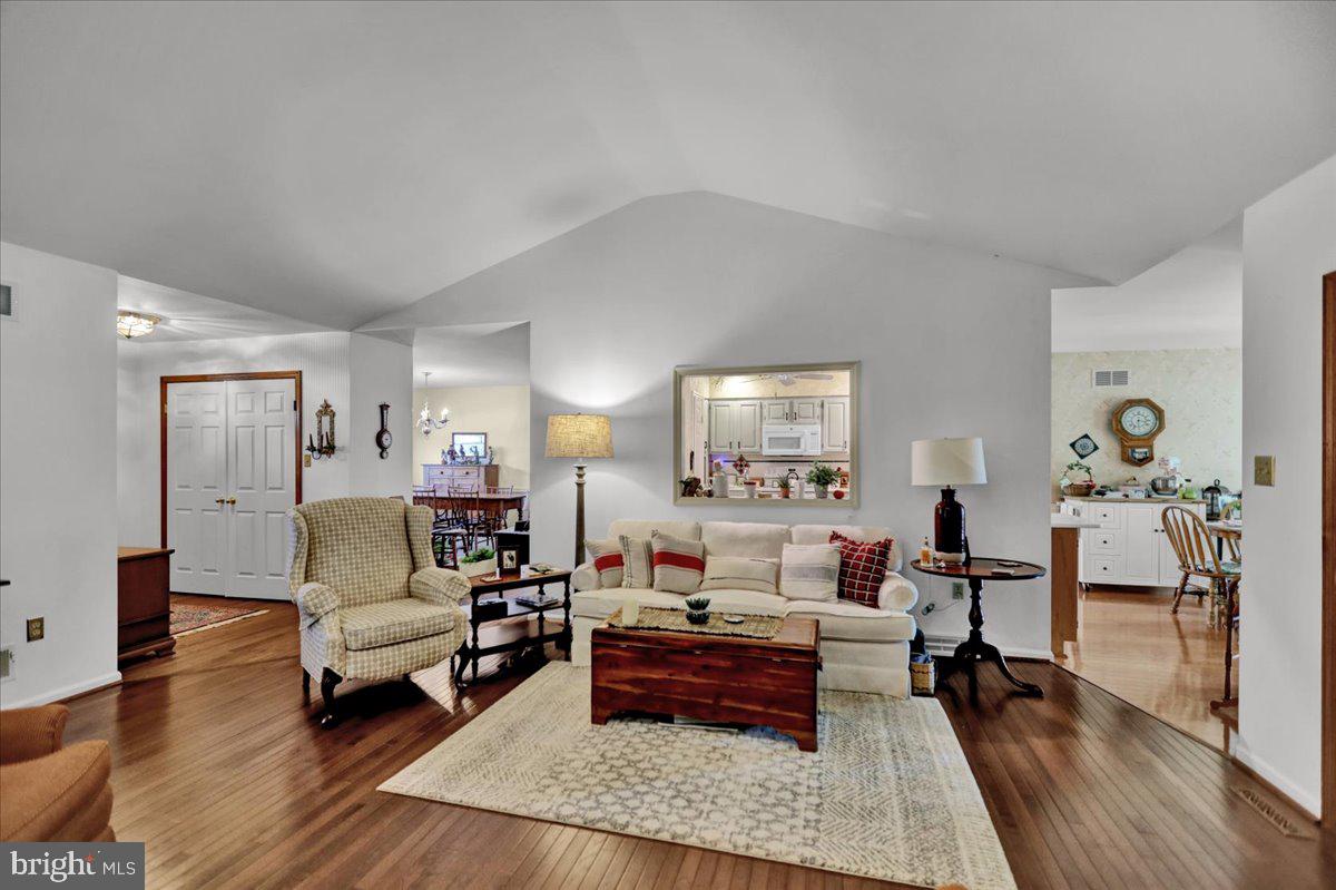 2955 Reedy Road Reading, PA 19608 - Photo 7 of 34 Great Room