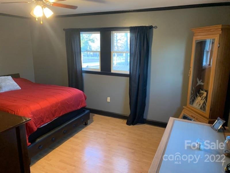 204 Davis Rivers Road Chesterfield, SC 29709 - Photo 38 of 42 a bedroom with a bed and a window