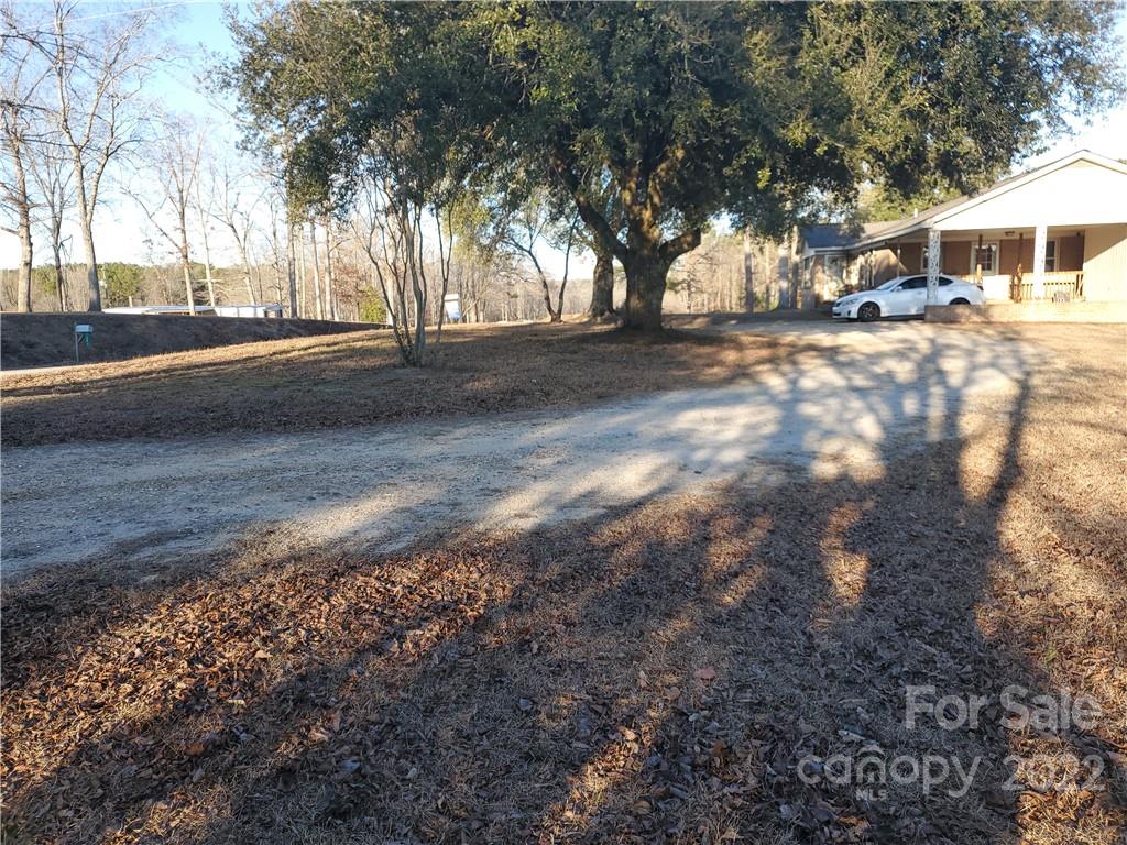 204 Davis Rivers Road Chesterfield, SC 29709 - Photo 8 of 42