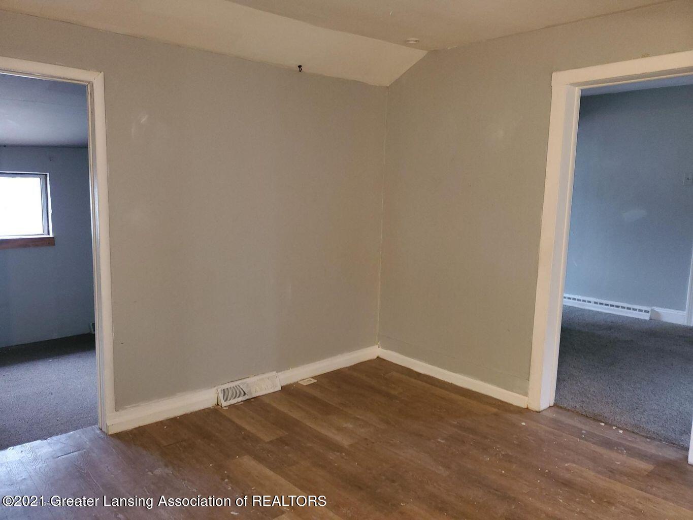 1725 Reo Road Lansing, MI 48910 - Photo 17 of 18 20191205172840157008000000-o