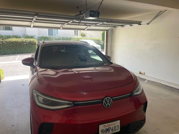 $4,300 | 13374 Tiverton Road, San Diego, CA 92130