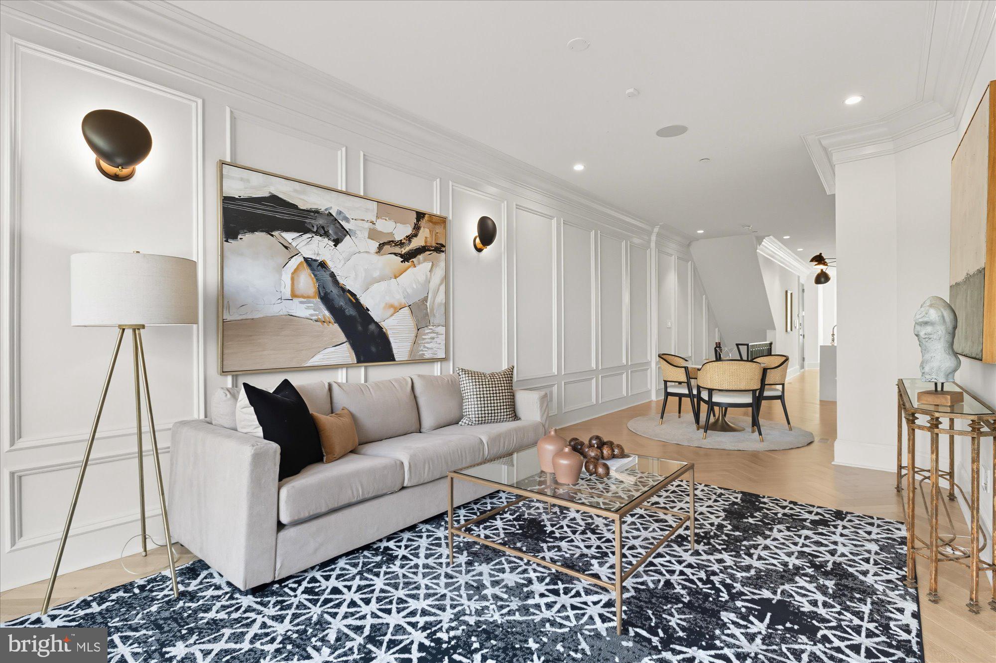 1309 R Street Northwest, Unit 1 Washington, DC 20009 - Photo 21 of 56 Outstanding millwork throughout