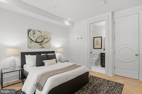 $1,385,000 | 1309 R Street Northwest, Unit 1, Washington, DC 20009