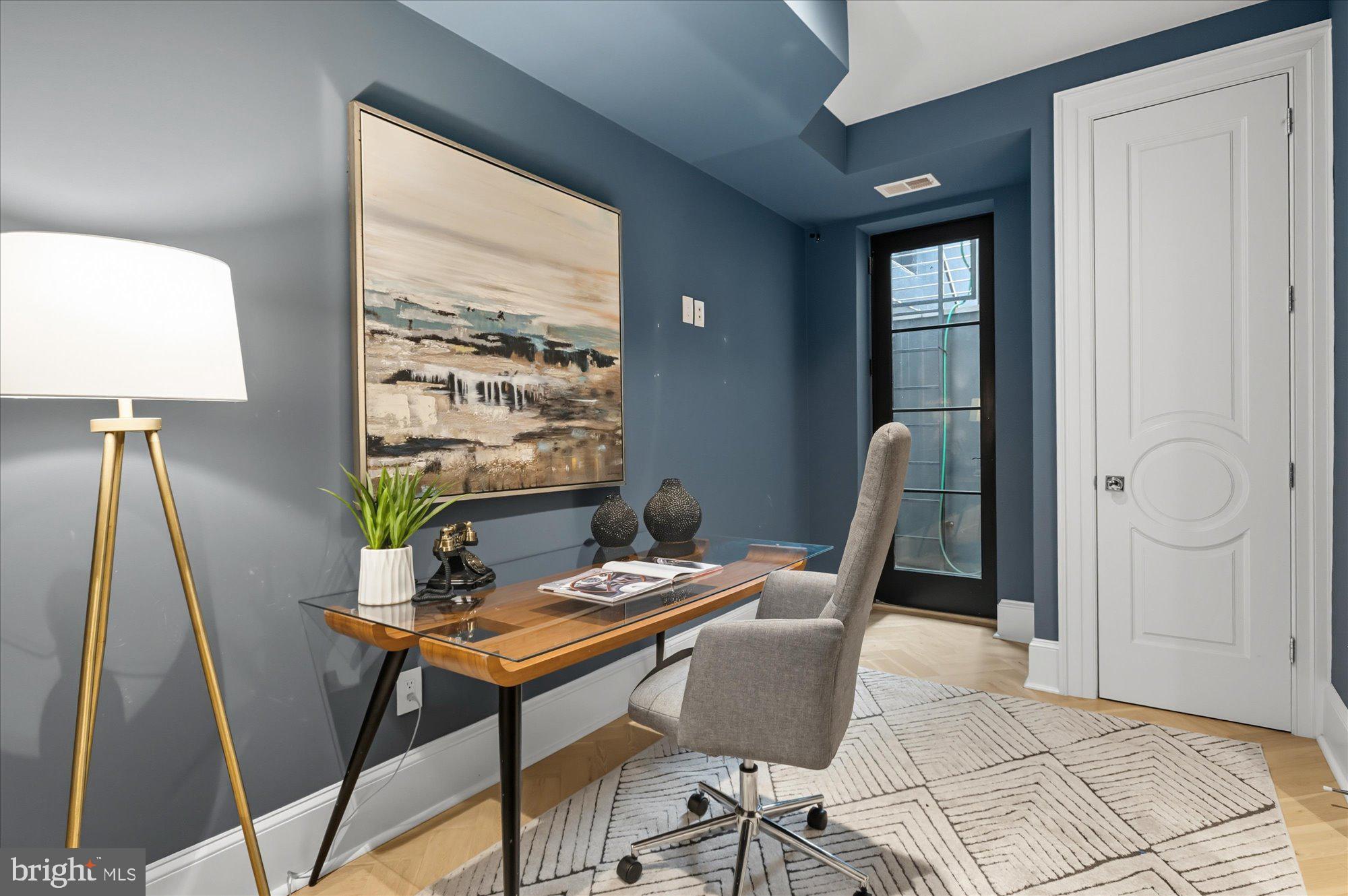 1309 R Street Northwest, Unit 1 Washington, DC 20009 - Photo 41 of 56