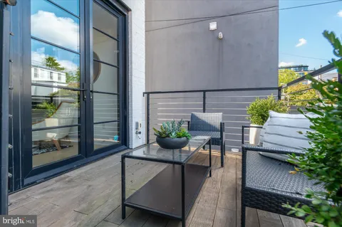 $1,385,000 | 1309 R Street Northwest, Unit 1, Washington, DC 20009