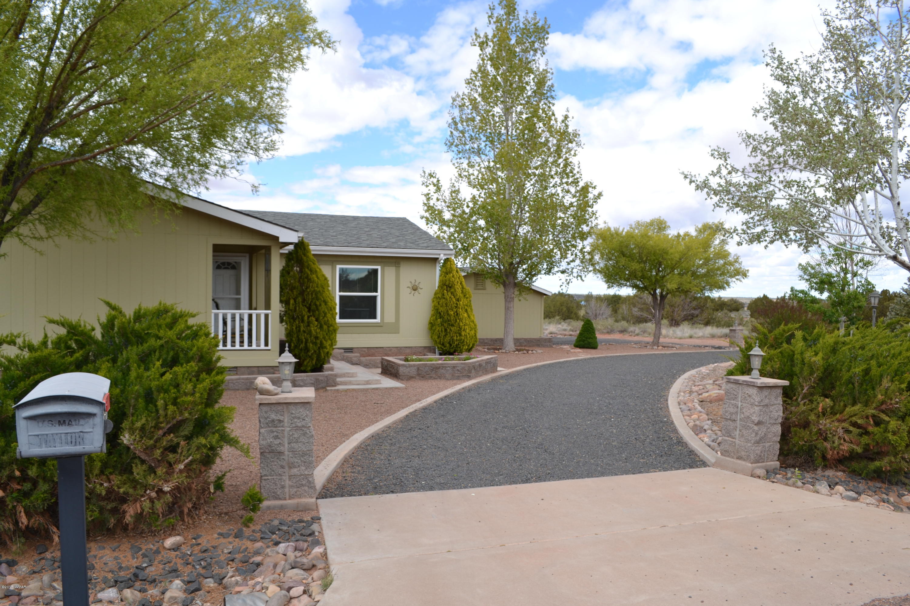 2864 Ridgeview Drive Snowflake, AZ 85937 - Photo 1 of 40 Gallery Image 1