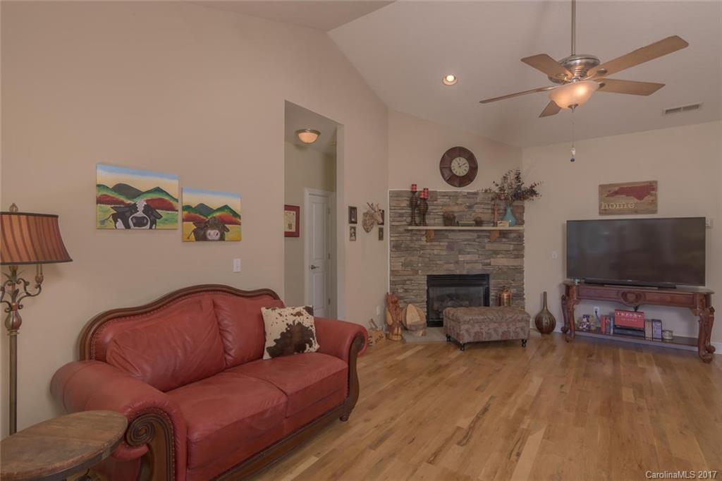 6 Stone Creek Road Fletcher, NC 28732 - Photo 2 of 17 Gallery Image 2