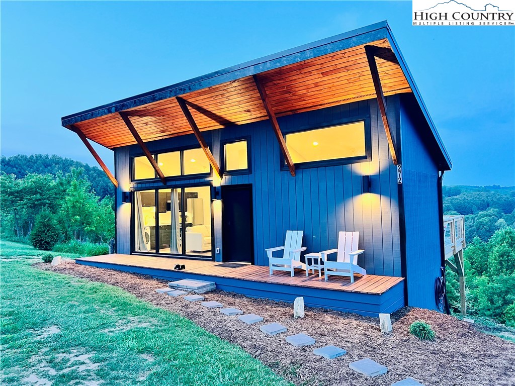 272 River Bend Hills Road Crumpler, NC 28617 - Photo 4 of 22 Gallery Image 4