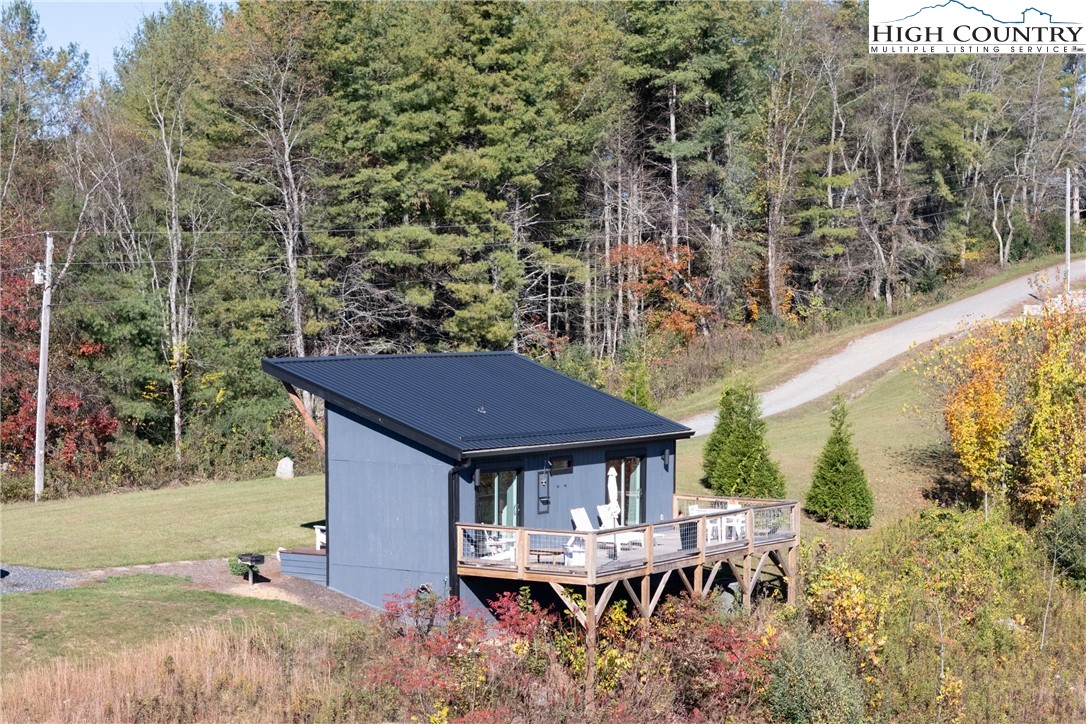 272 River Bend Hills Road Crumpler, NC 28617 - Photo 8 of 22 Gallery Image 8
