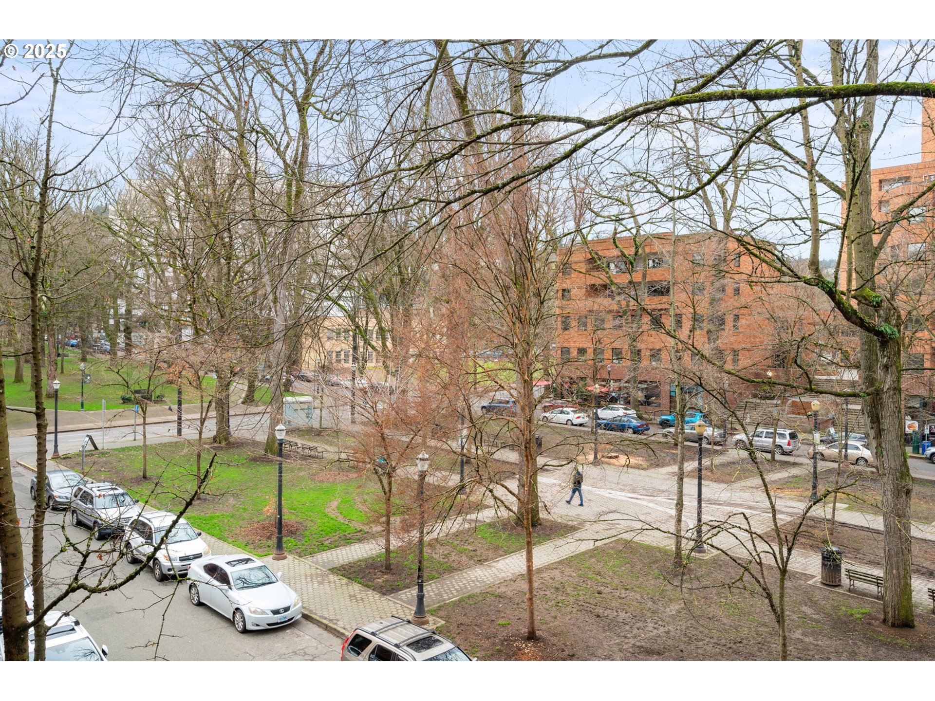 1500 Southwest Park Avenue, Unit 303 Portland, OR 97201 - Photo 16 of 38