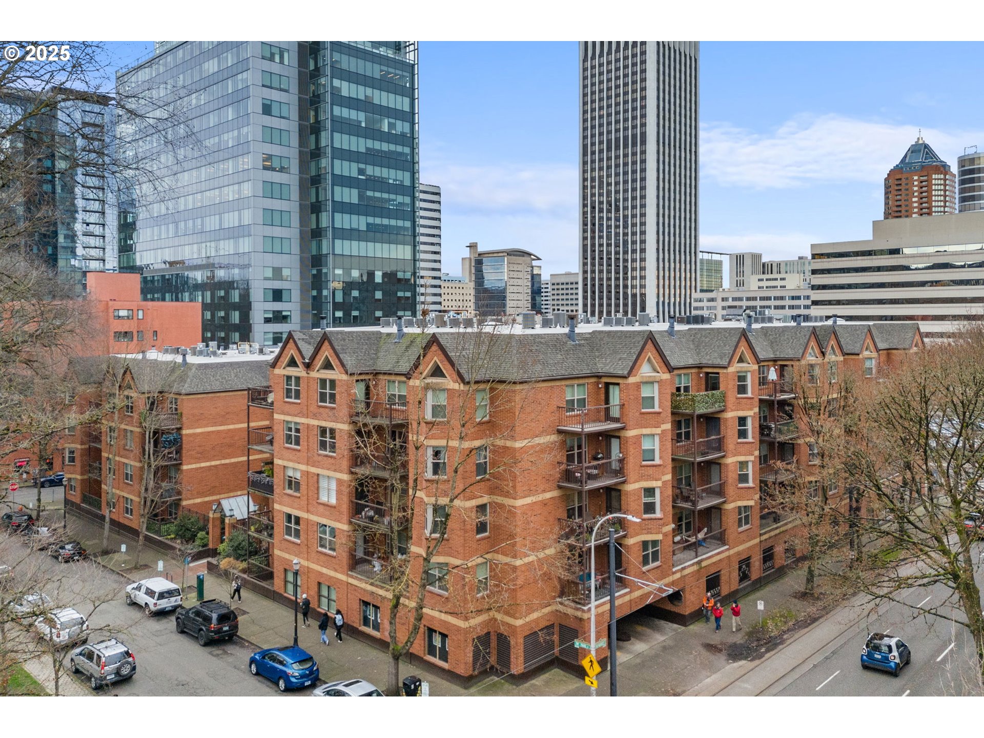 1500 Southwest Park Avenue, Unit 303 Portland, OR 97201 - Photo 2 of 38