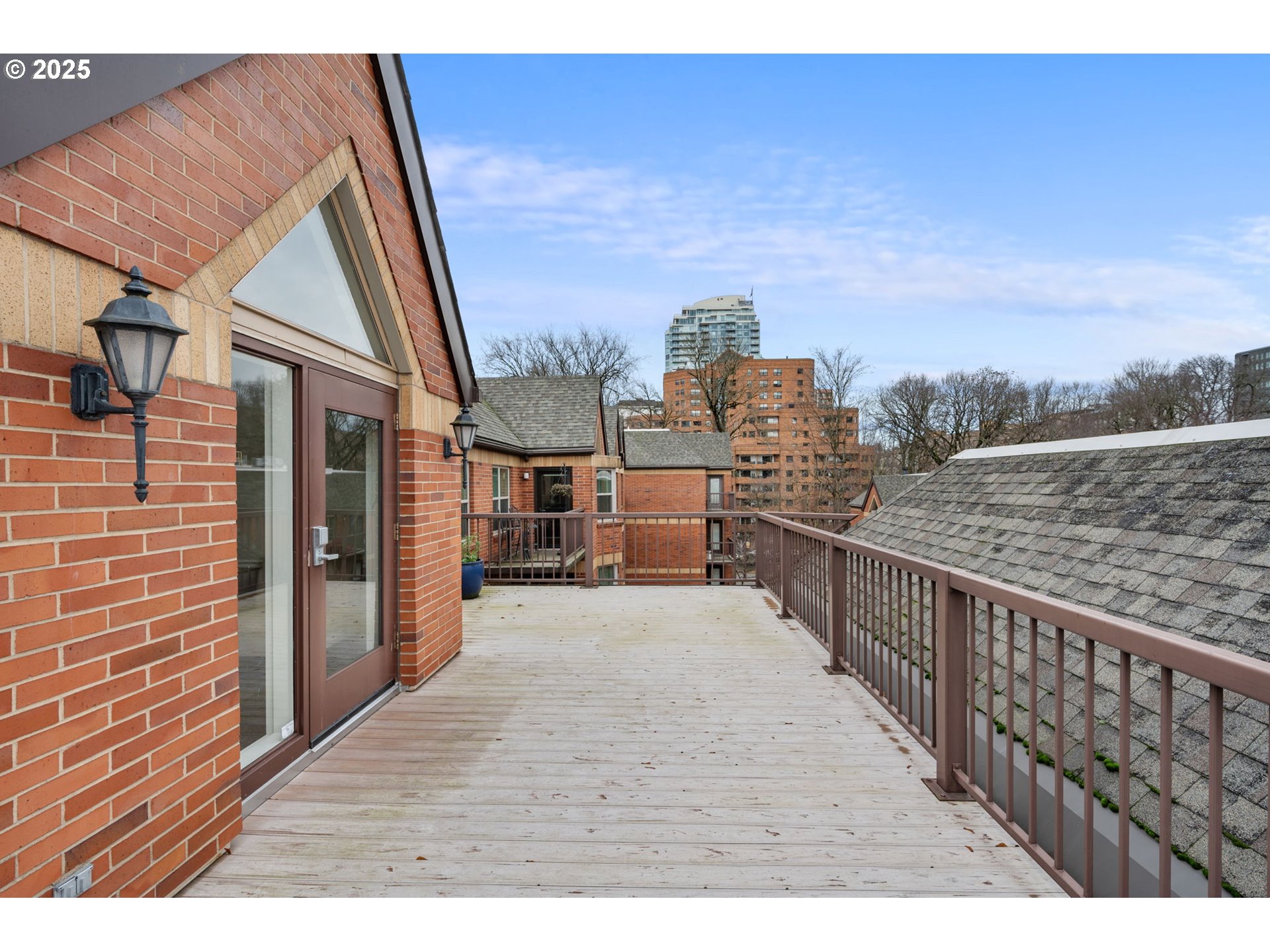 1500 Southwest Park Avenue, Unit 303 Portland, OR 97201 - Photo 21 of 38