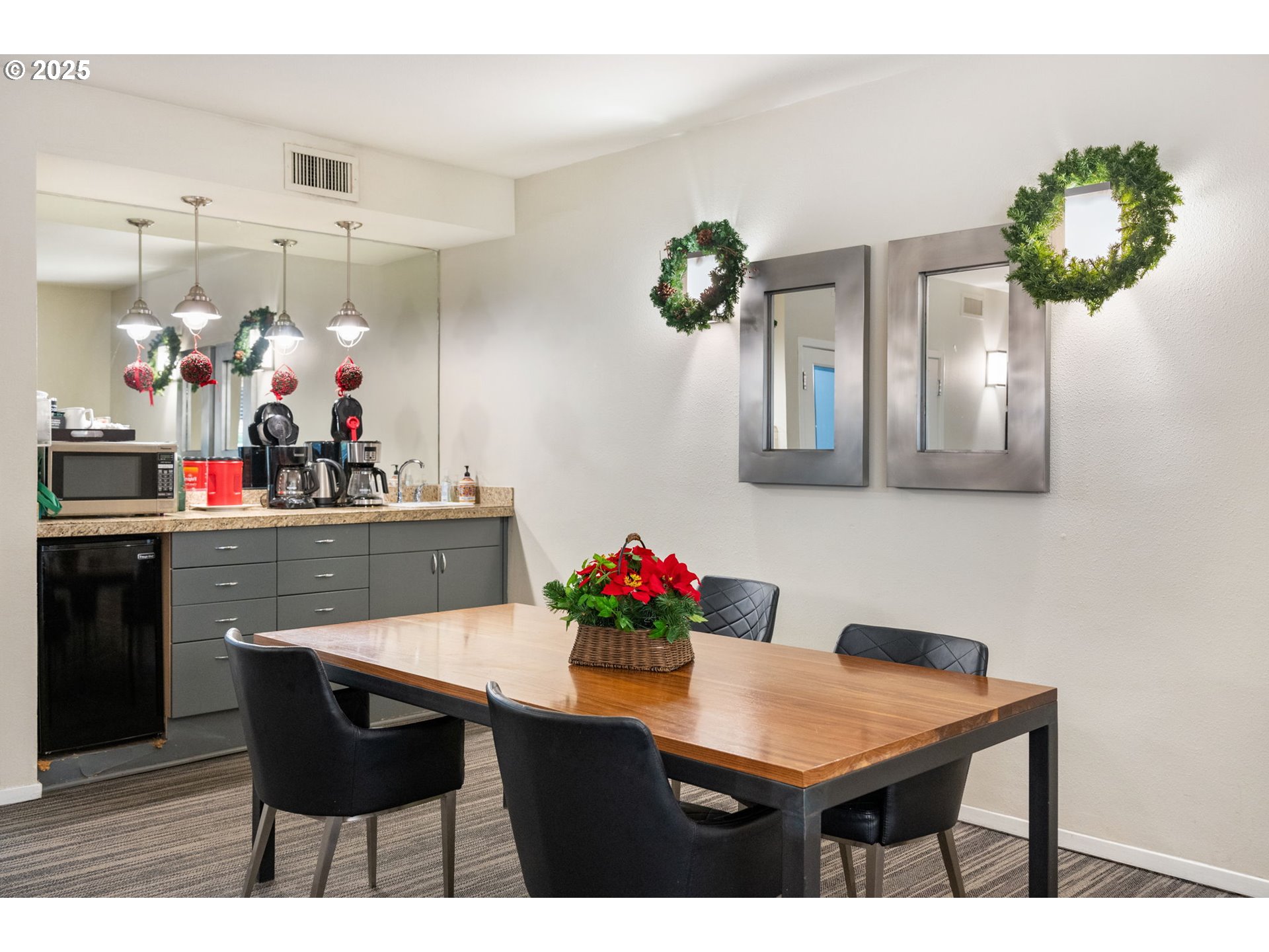 1500 Southwest Park Avenue, Unit 303 Portland, OR 97201 - Photo 28 of 38