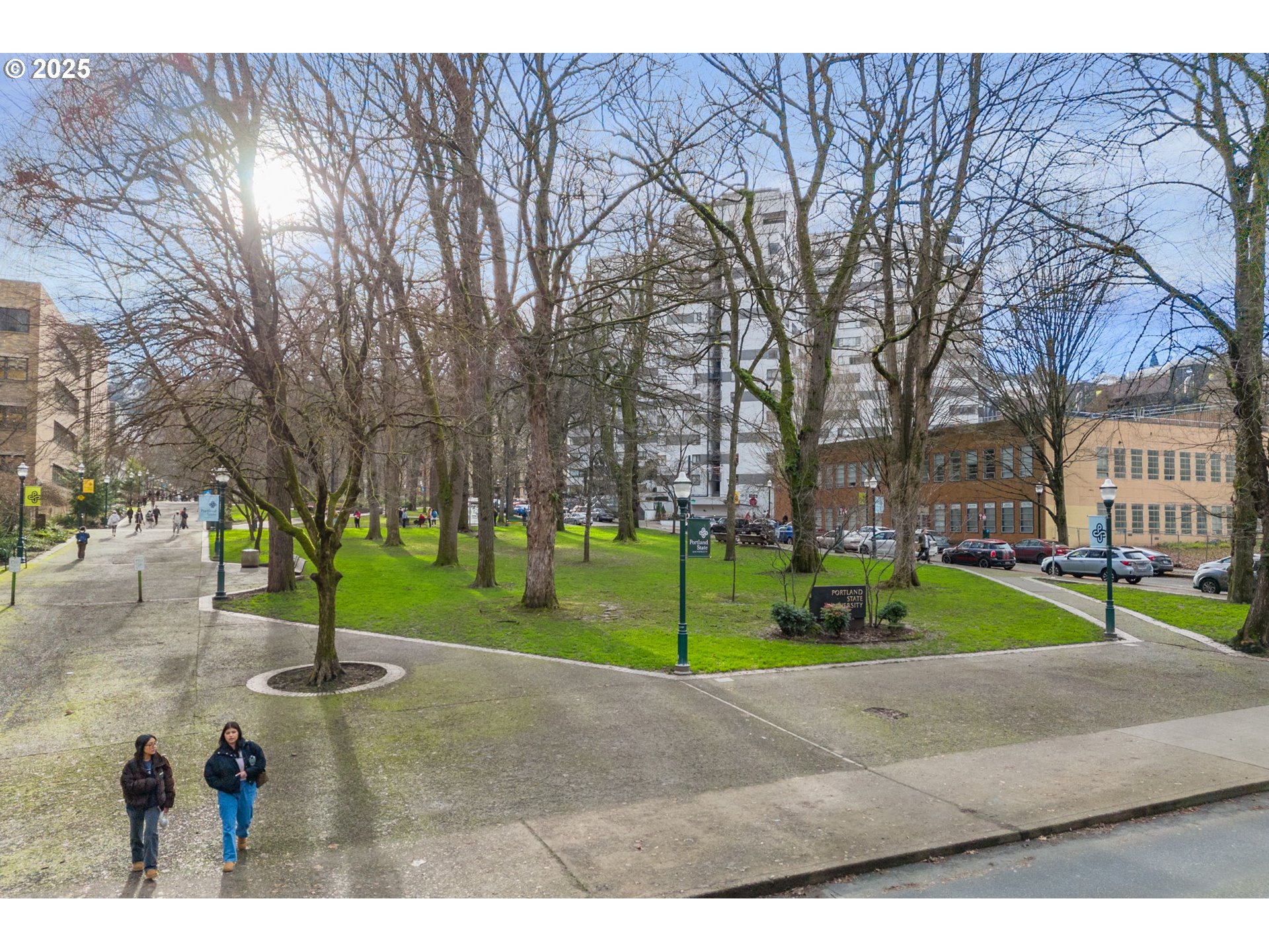 1500 Southwest Park Avenue, Unit 303 Portland, OR 97201 - Photo 32 of 38