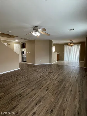 $2,291 | 3590 Laguna Veneta Avenue, Las Vegas, NV 89141