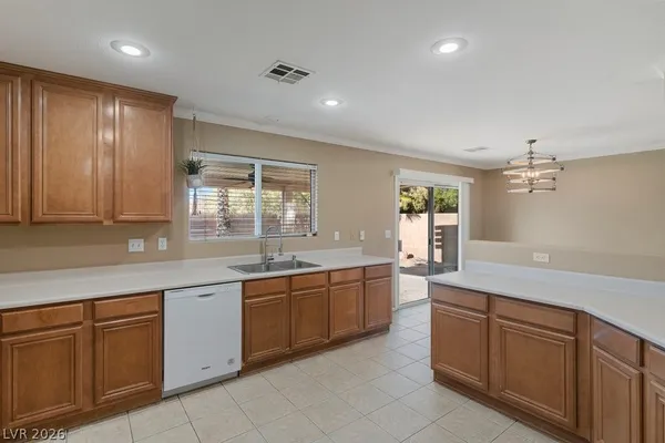 $2,291 | 3590 Laguna Veneta Avenue, Las Vegas, NV 89141