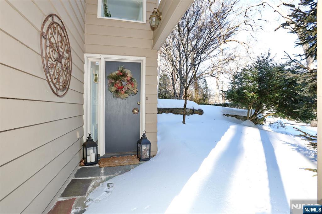 28 Bear Mountain Road Ringwood, NJ 07456 - Photo 2 of 50