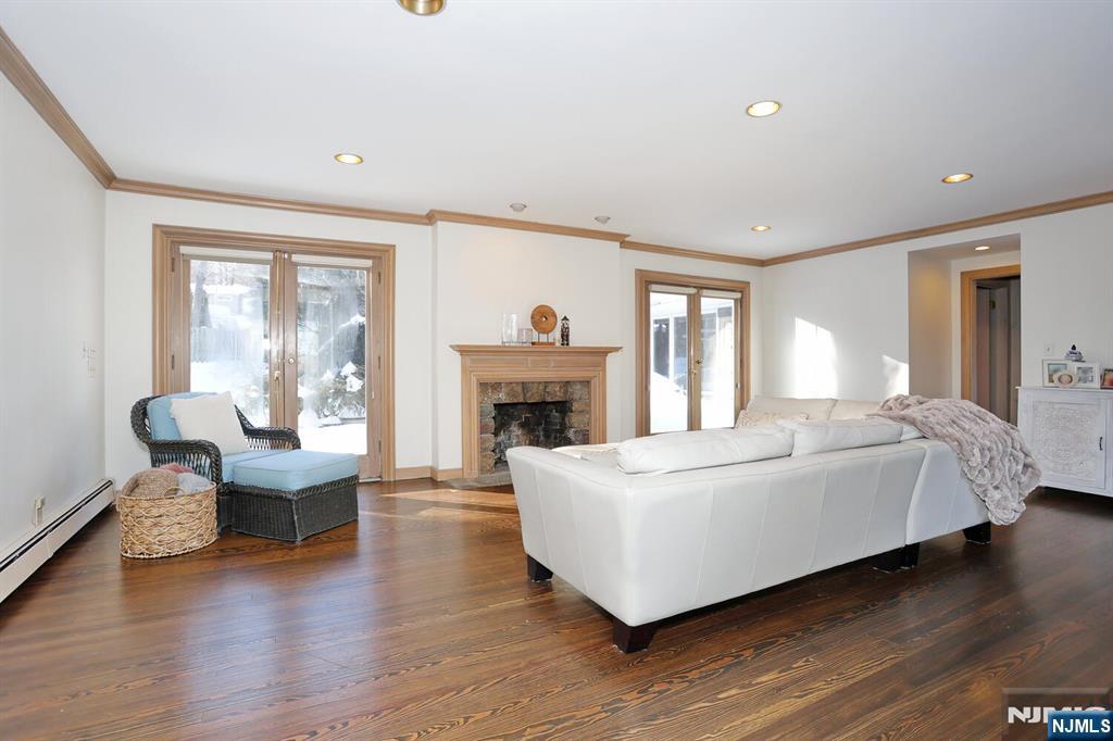 28 Bear Mountain Road Ringwood, NJ 07456 - Photo 5 of 50