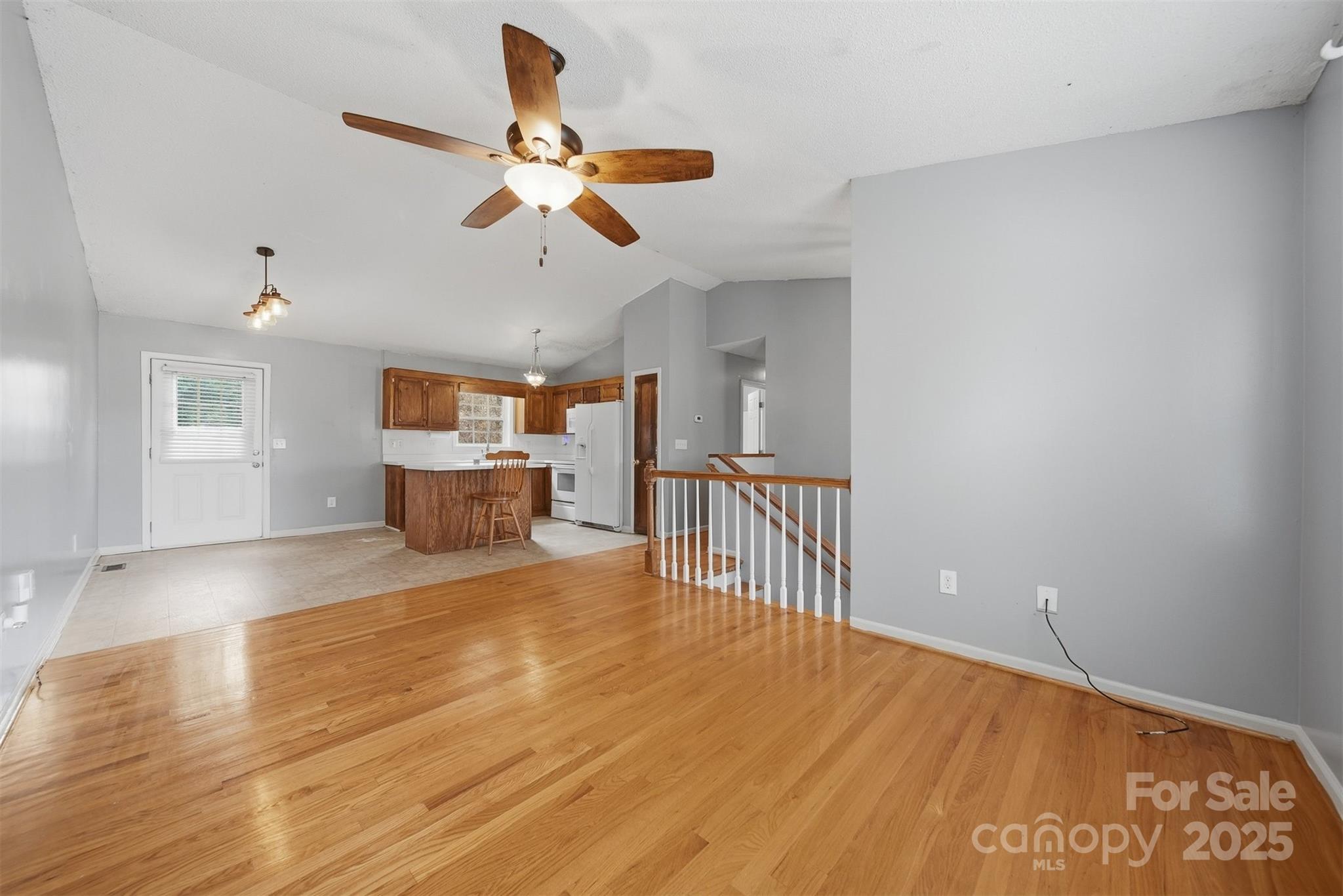 904 Pine Mountain Road Hudson, NC 28638 - Photo 7 of 40