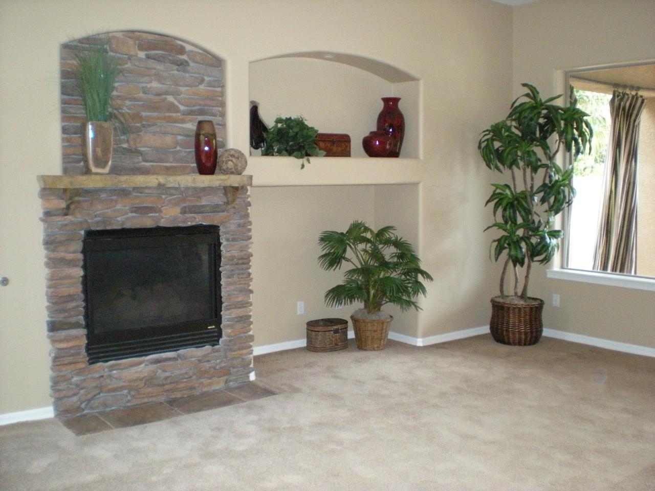 2634 West Florimond Road Phoenix, AZ 85086 - Photo 13 of 17 great tv and entertainers delight
