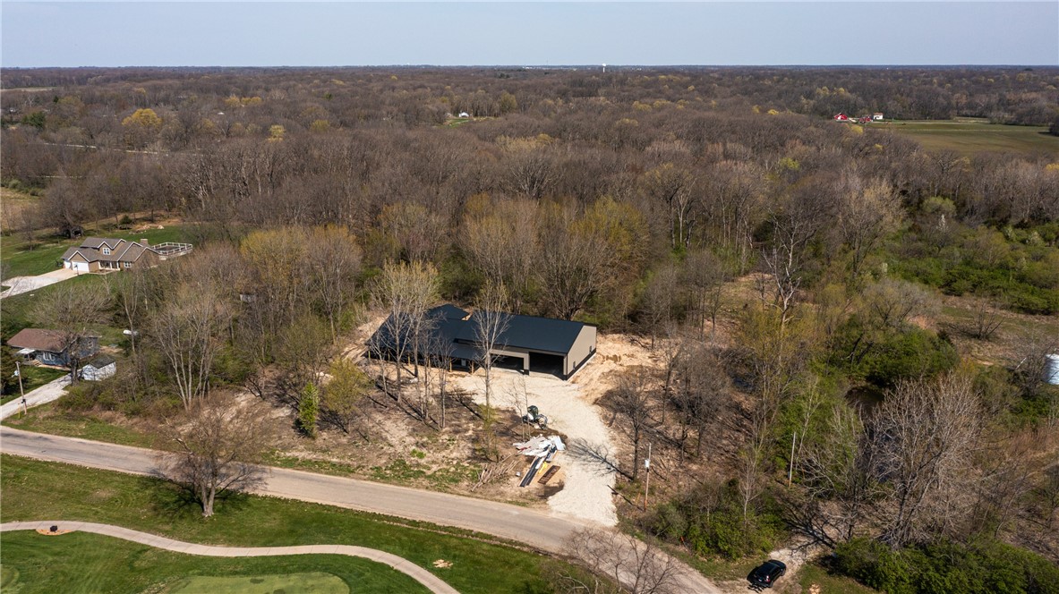 13018 North Country Club Road Effingham, IL 62401 - Photo 13 of 20 Gallery Image 13