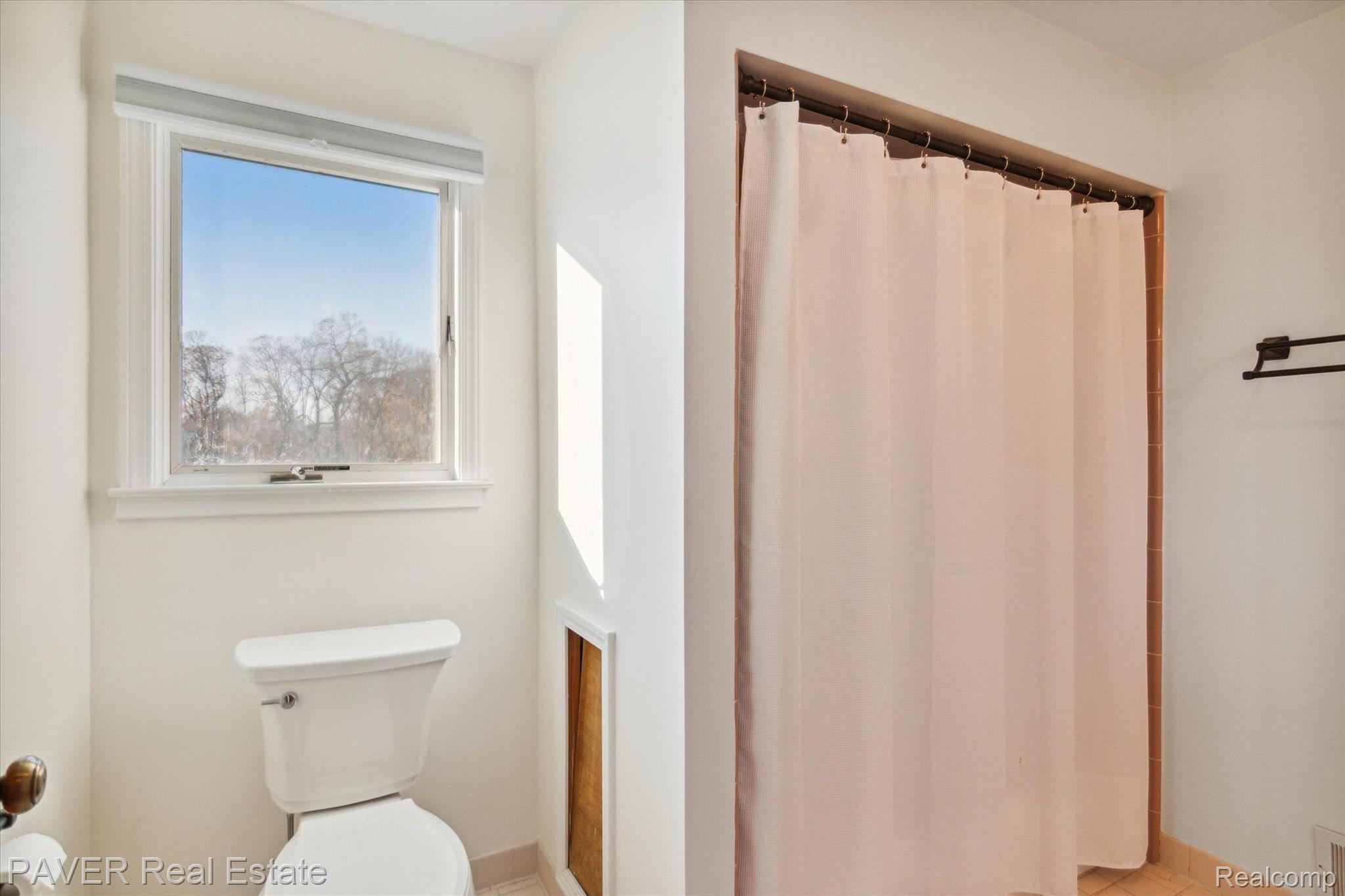 9291 Jackson Road Dexter, MI 48130 - Photo 34 of 67 Gallery Image 34