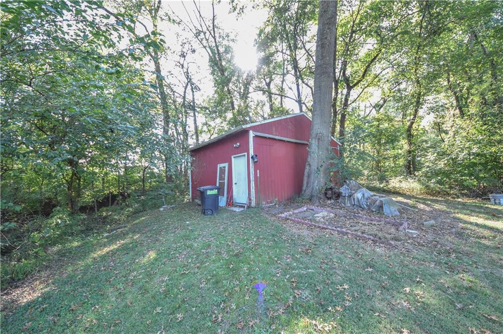 14500 South Jonesville Road Columbus, IN 47201 - Photo 20 of 21 Gallery Image 20