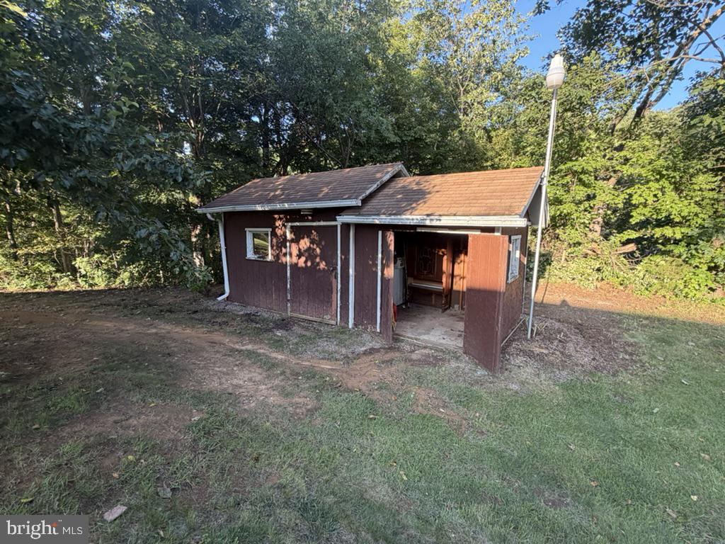 2242 Hyndman Road Hyndman, PA 15545 - Photo 61 of 65 Larger Shed
