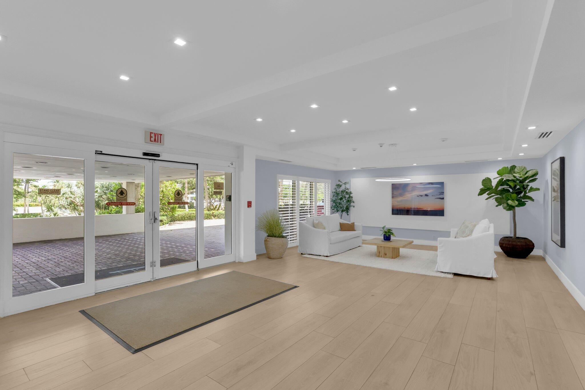 2066 North Ocean Boulevard, Unit 14NW Boca Raton, FL 33431 - Photo 37 of 39 Lobby