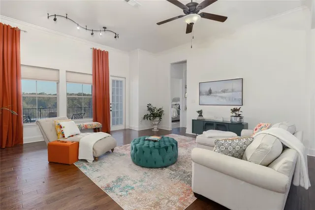 $365,000 | 3351 Cascades Court, Unit 327, Tyler, TX 75709