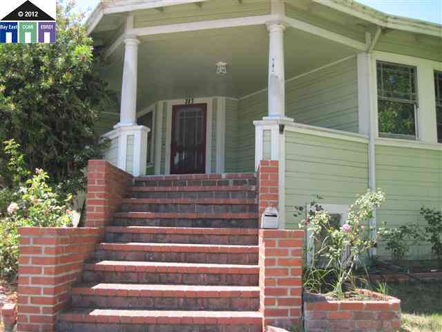 386 Lake Avenue Rodeo, CA 94572 - Photo 1 of 1