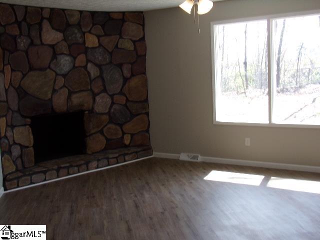 376 Oshields Road Easley, SC 29640 - Photo 7 of 16