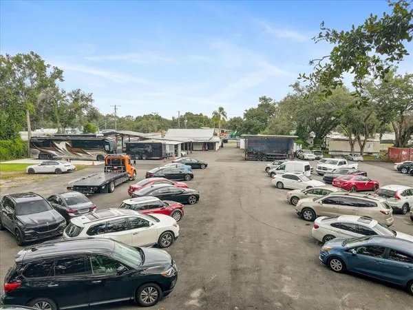 $3,599,999 | 11325 East 92nd Highway, Seffner, FL 33584