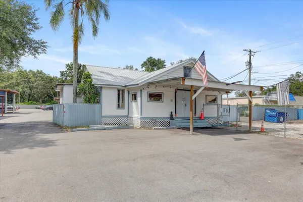 $3,599,999 | 11325 East 92nd Highway, Seffner, FL 33584