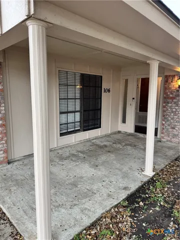 a view of a house with a outdoor space
