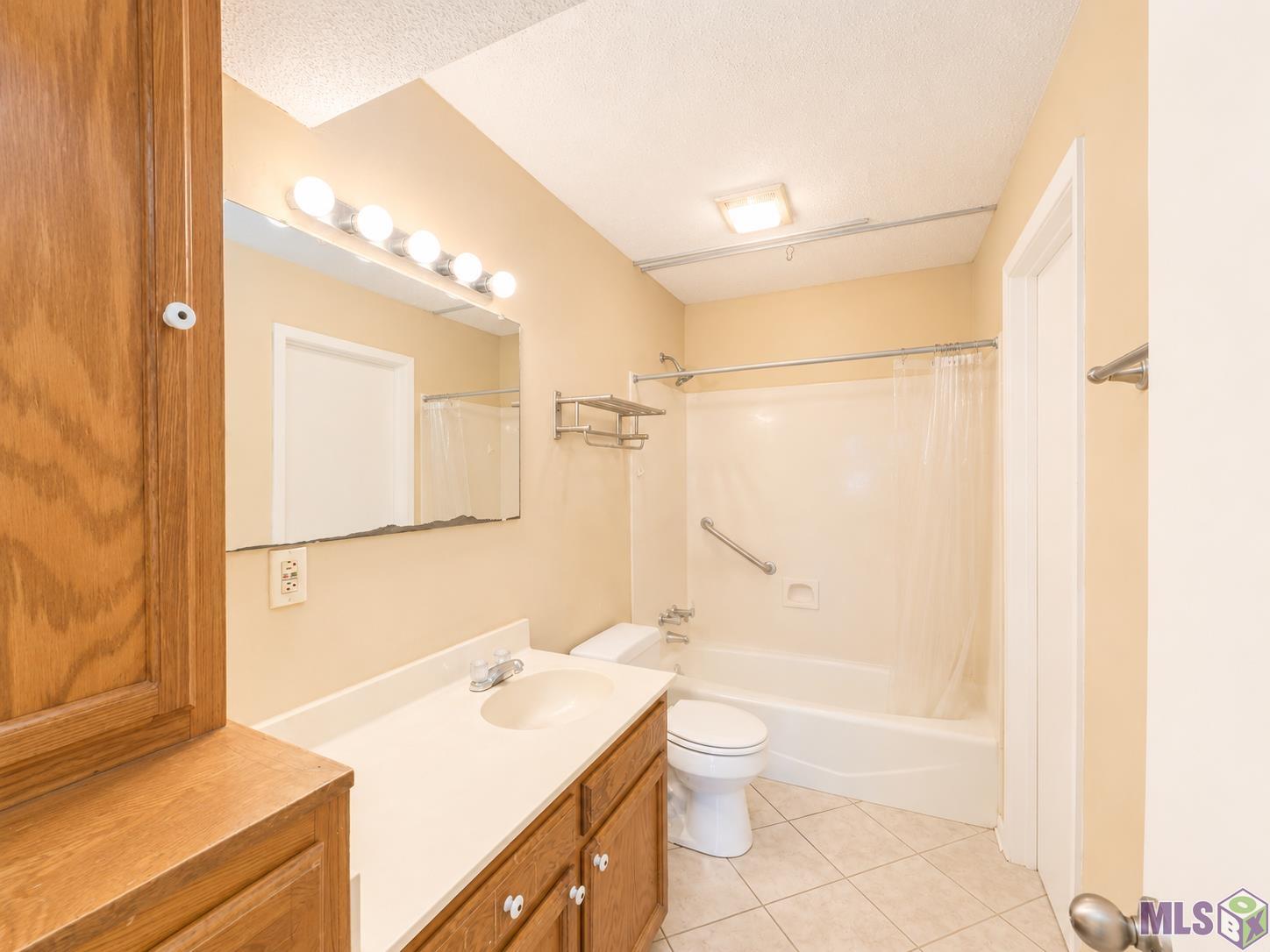 1476 Sharlo Avenue Baton Rouge, LA 70820 - Photo 8 of 18