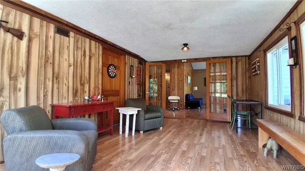 $390,000 | 8420 Northfield Road, Clarence, NY 14032