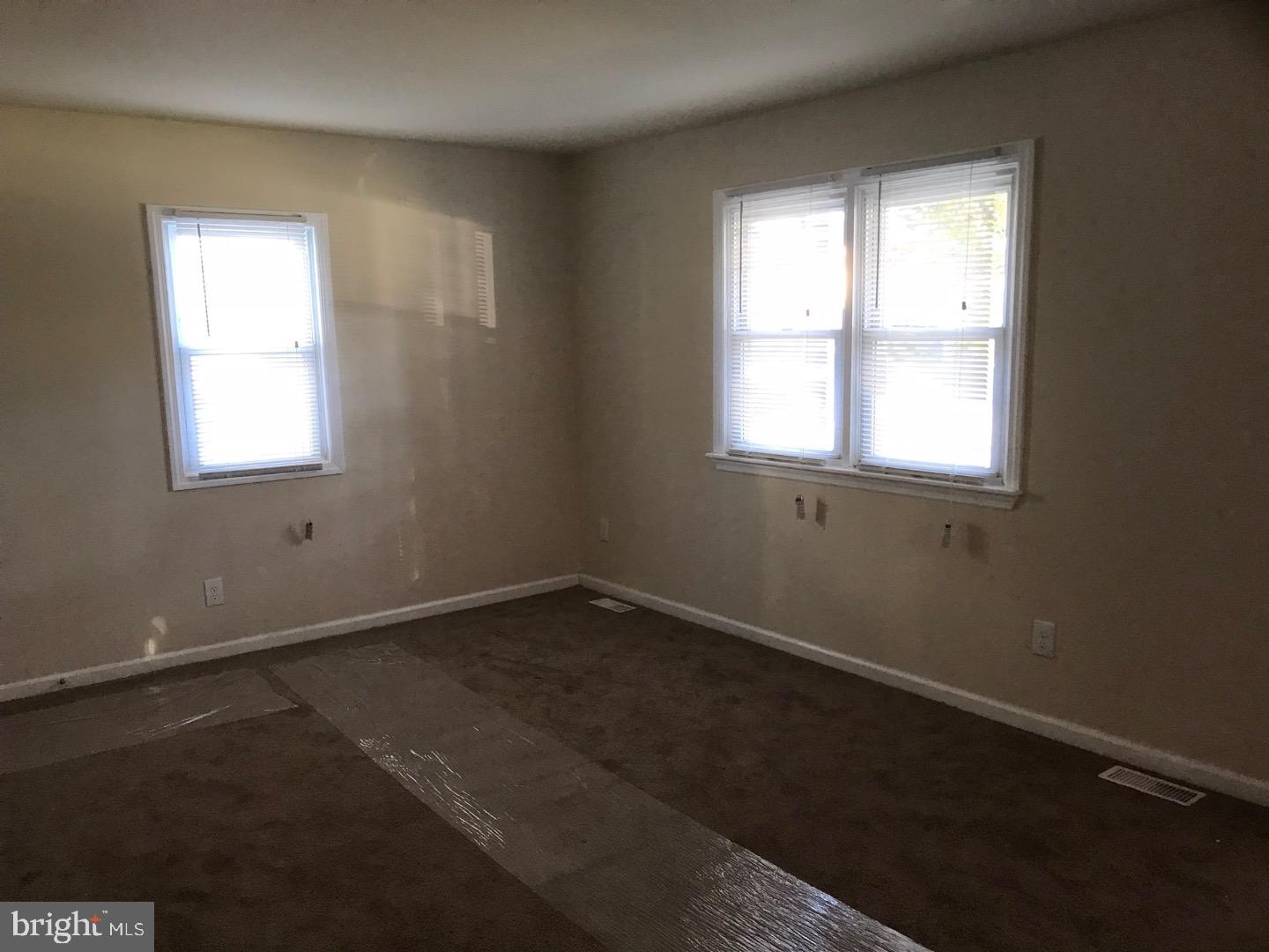 615 Manor Road Beverly, NJ 08010 - Photo 13 of 15