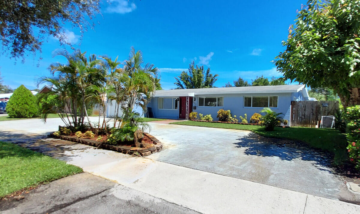 920 Prosperity Farms Road North Palm Beach, FL 33408 - Photo 2 of 15 001-jpg
