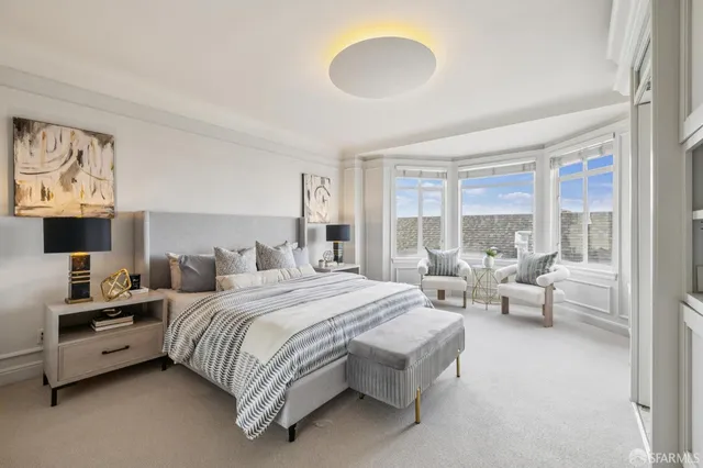 $2,100,000 | 2100 Green Street, Unit 206, San Francisco, CA 94123