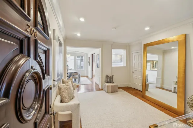 $2,100,000 | 2100 Green Street, Unit 206, San Francisco, CA 94123