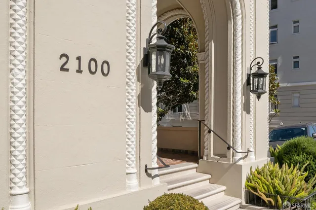 $2,100,000 | 2100 Green Street, Unit 206, San Francisco, CA 94123